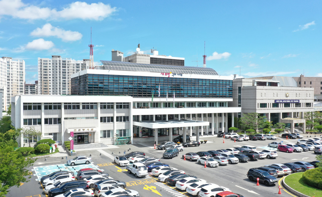 구미시가 중소기업의 경영 안정과 자금난 해소를 위해 ‘중소기업 신용보증수수료 지원사업’을 시행한다. (구미시 제공)